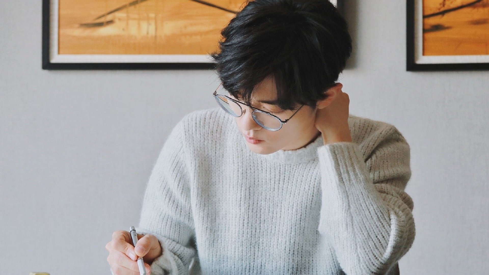 LeyuSports-法国马术协会引入智能马鞍系统，实现实时数据监测与分析，提升骑乘体验。