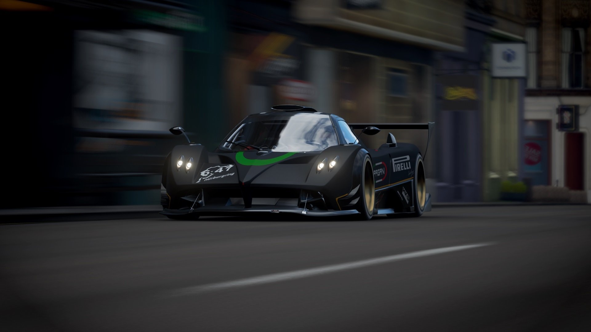 西班牙马术界推出智能马鞍系统，实现实时数据监测与分析，提升骑乘体验。