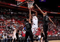 "季后赛悬念：谁将在最后时刻逆转局势?"的简单介绍