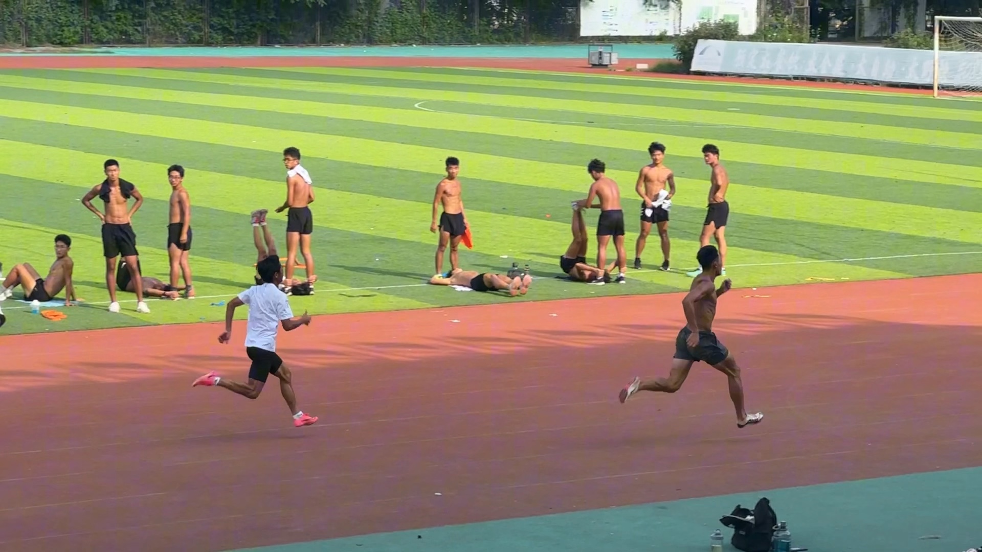 "田径赛事中运动员的视觉训练：提升效果"的简单介绍