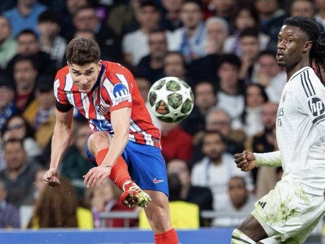 关于"德甲豪门之间的对抗：历史与荣誉的交汇"的信息