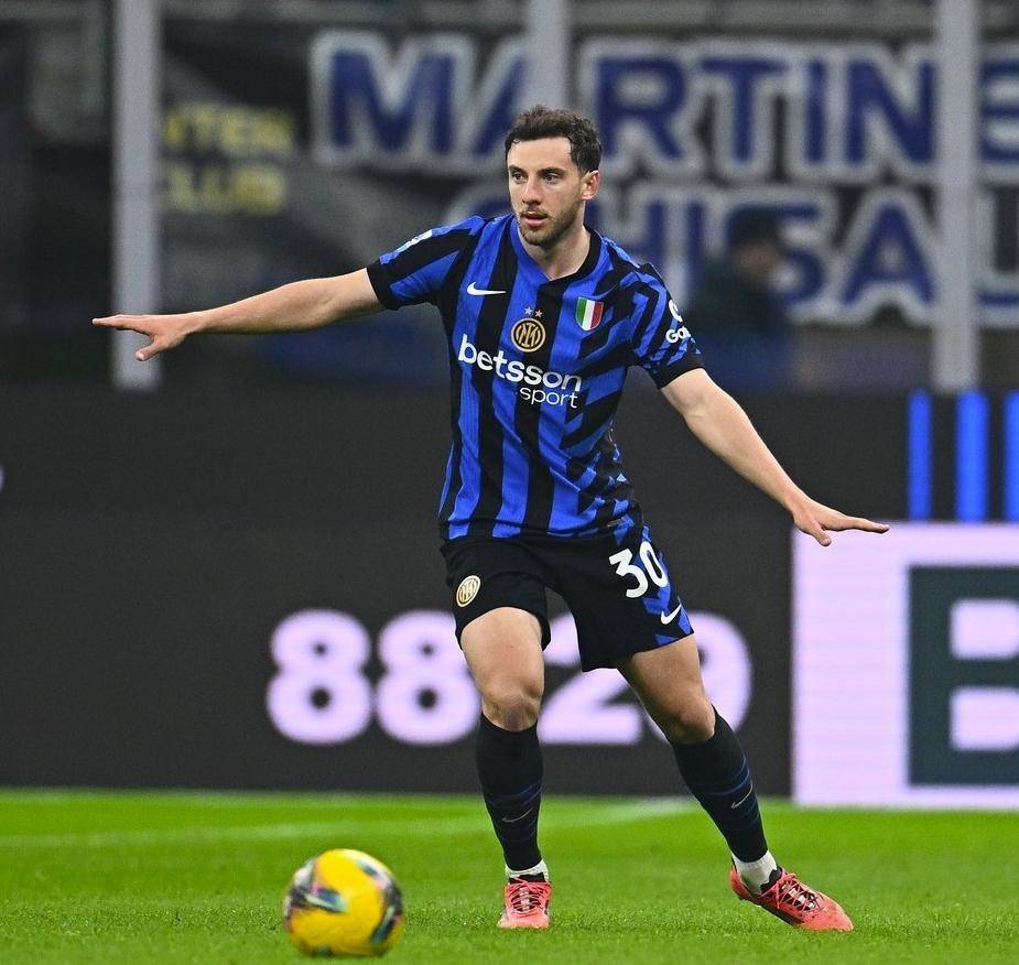 "意甲传统豪门的崛起与挑战"的简单介绍